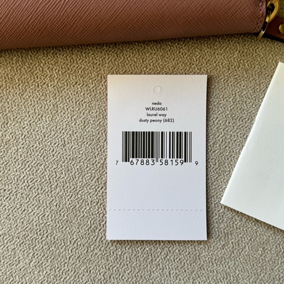 Kate Spade Zip-around Wallet - Picture 15 of 15
